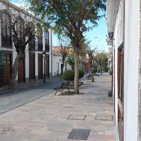 Casa Canaria Azucena 度假居 *